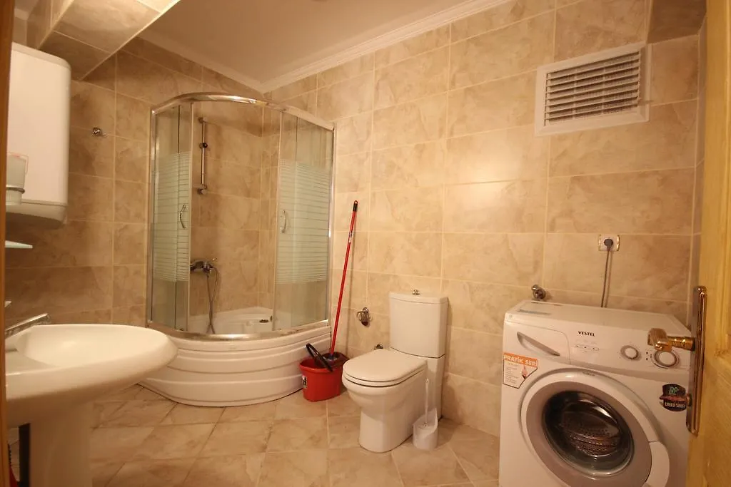 Triton Apartments 디딤