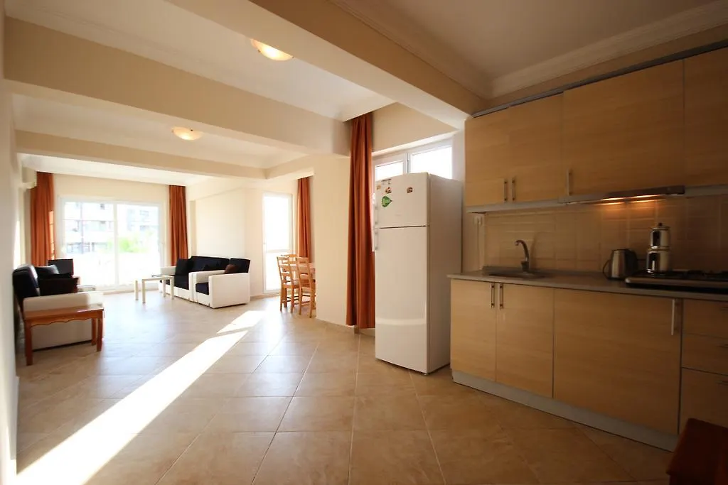 Triton Apartments 디딤